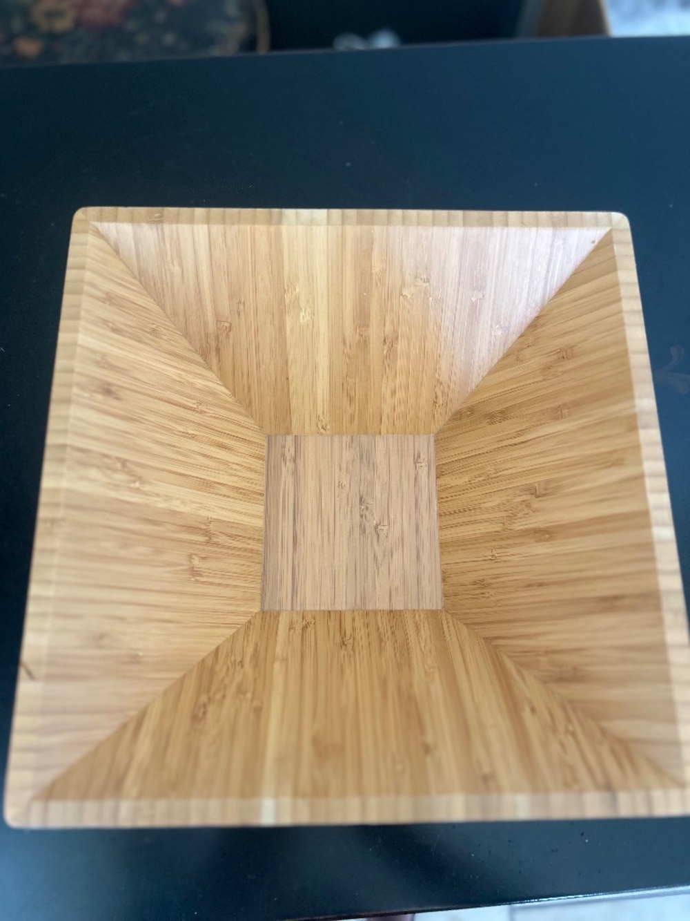 Pampered Chef Square Bamboo Serving Bowl. NWOT. (RETIRED)